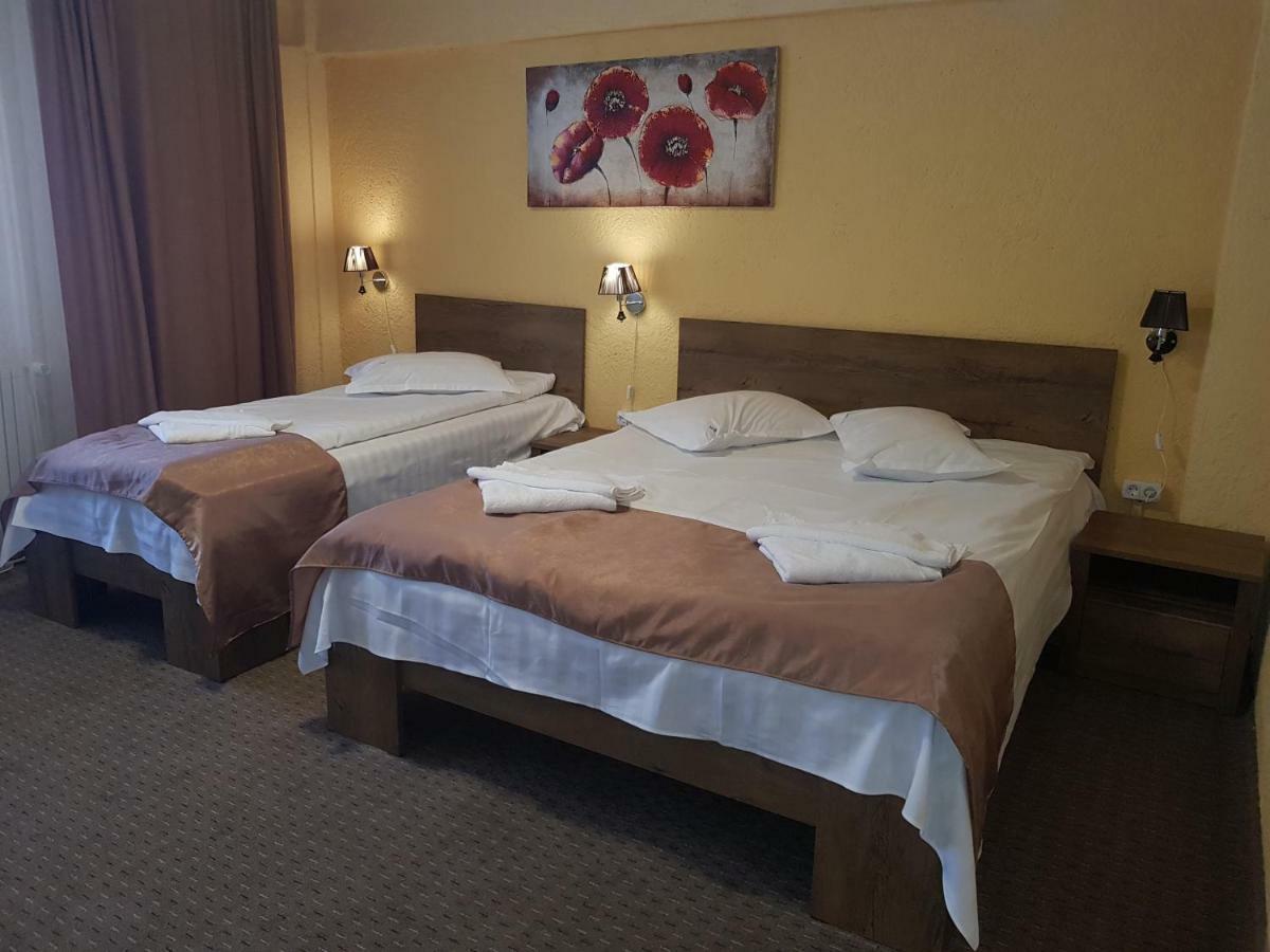 Cabana Fulg De Nea Predeál Kültér fotó